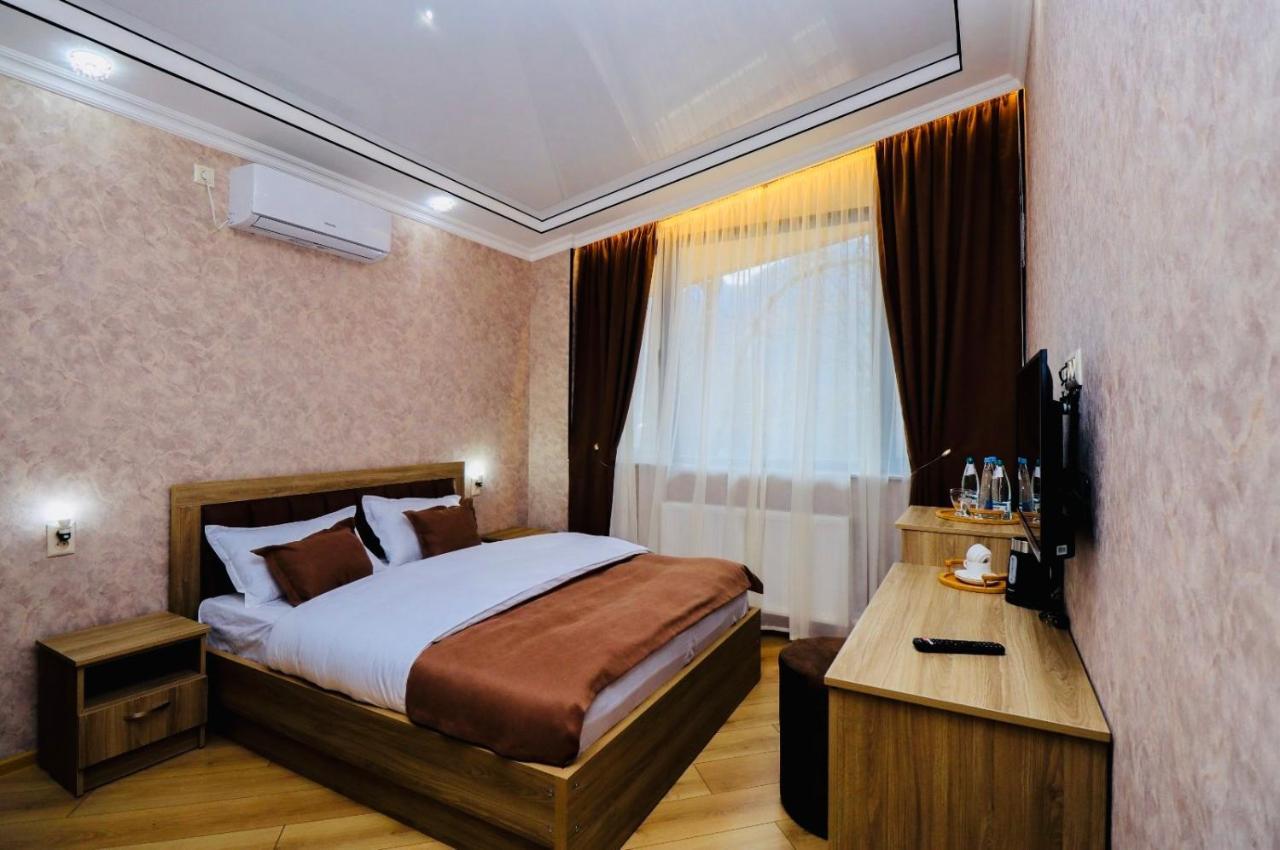 Hotel Evergreen Borjomi Dış mekan fotoğraf